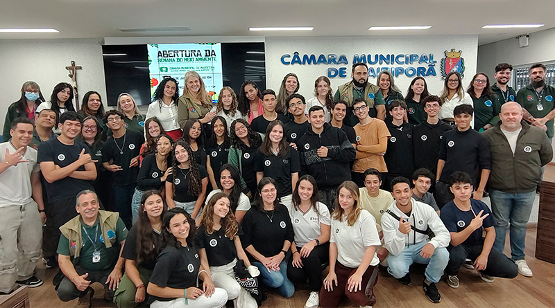 Semana do Meio Ambiente 2025 tem início com palestras e homenagens em Mairiporã