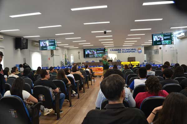 Semana da Proteção Animal é aberta com palestras e ações educativas em Mairiporã